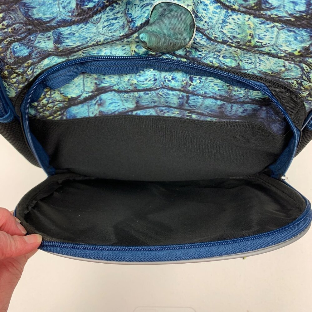 Jurassic World 17" Backpack Padded Laptop Sleeve Water-Resistant Blue Dinosaur - Picture 8 of 10